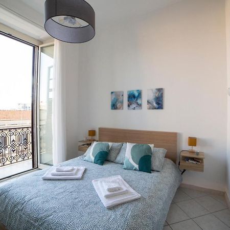 Bnb Al Centro E Meglio, Napoli Apartment Bagian luar foto
