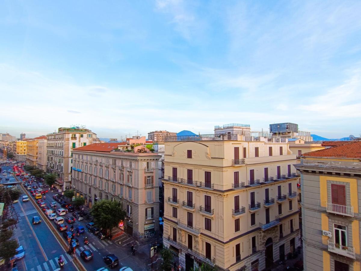 Bnb Al Centro E Meglio, Napoli Apartment Bagian luar foto