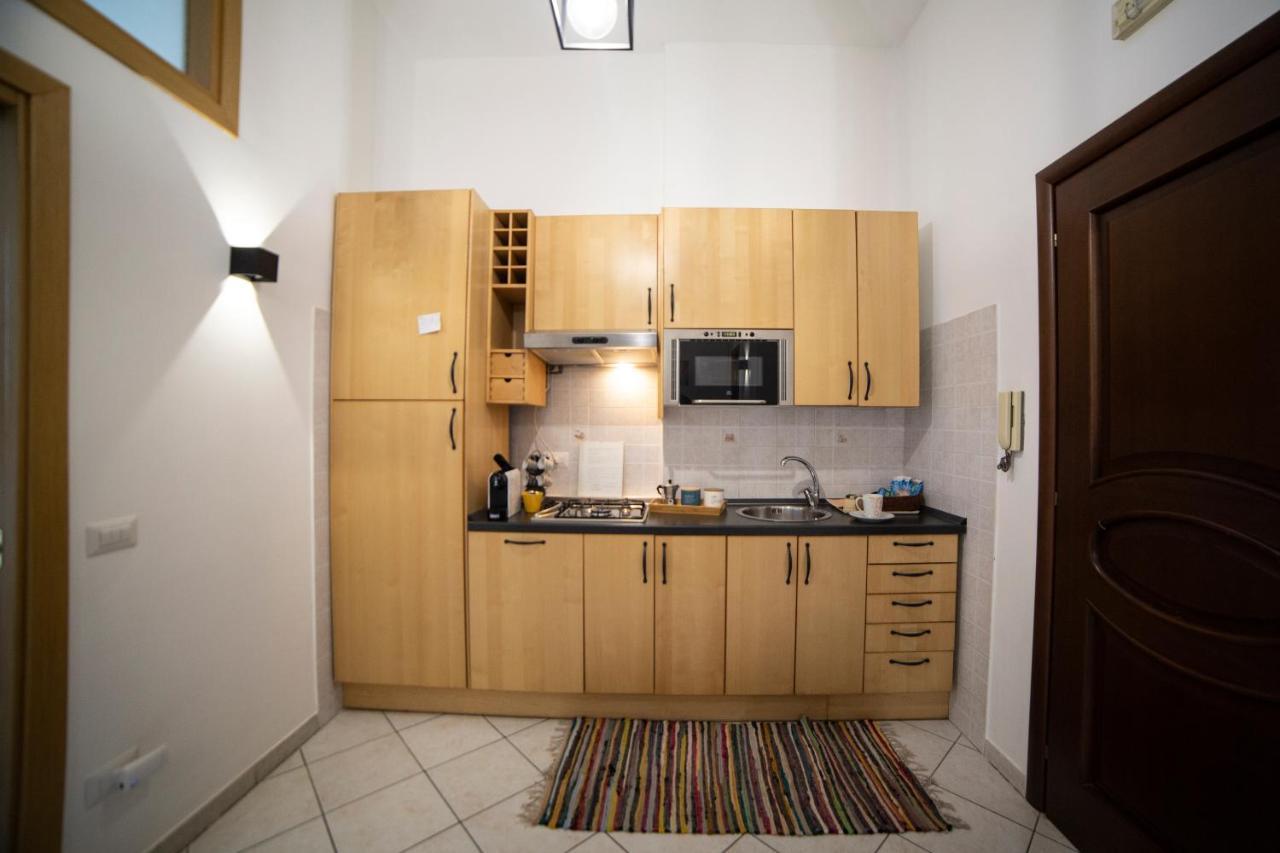 Bnb Al Centro E Meglio, Napoli Apartment Bagian luar foto