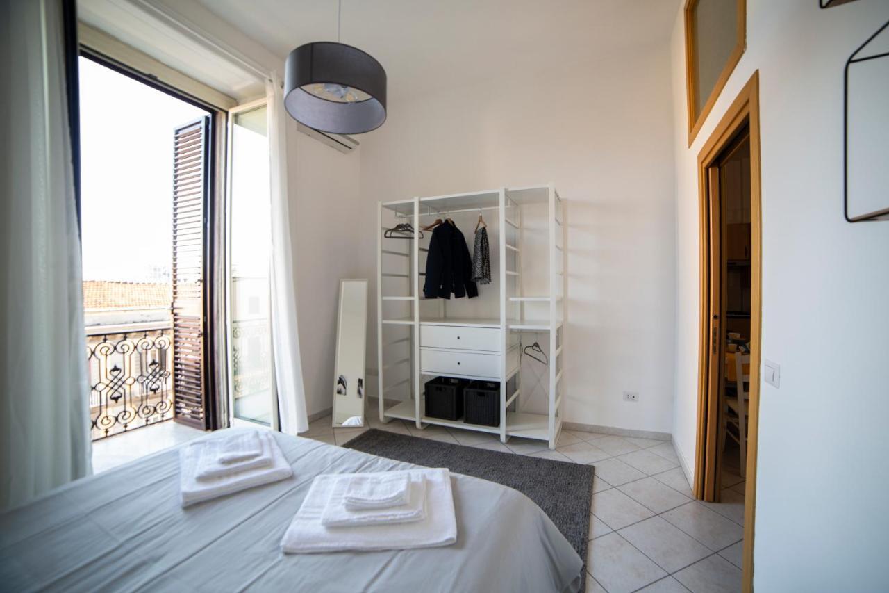 Bnb Al Centro E Meglio, Napoli Apartment Bagian luar foto